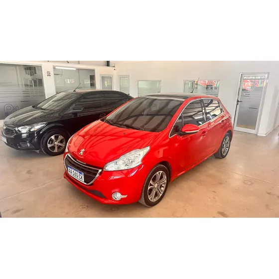 Peugeot 208 1.6 Allure