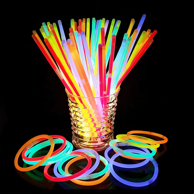 Pulseira Neon Kit 100 Adereços Balada Fluorescente Festa Led Pulseira Neon Kit 100 Adereços Balada Fluorescente Festa Led
