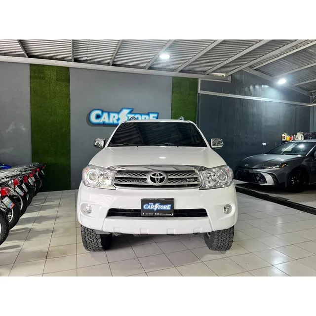 Toyota Fortuner Sr