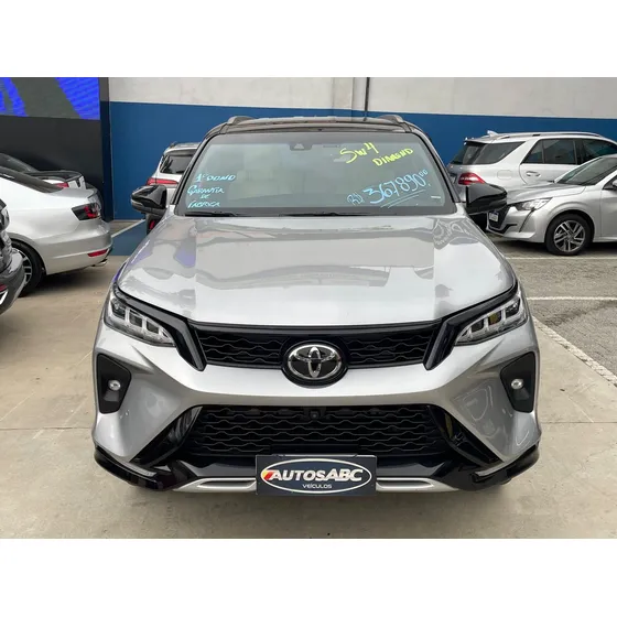 Toyota Hilux Sw4 2.8 D-4d Turbo Diamond 7l 4x4