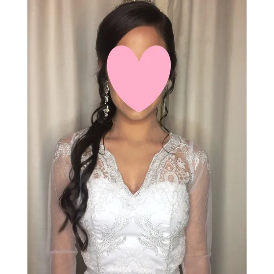 Vestido De Novia Con Encaje&malla Semi Cola Y Velo C/encaje