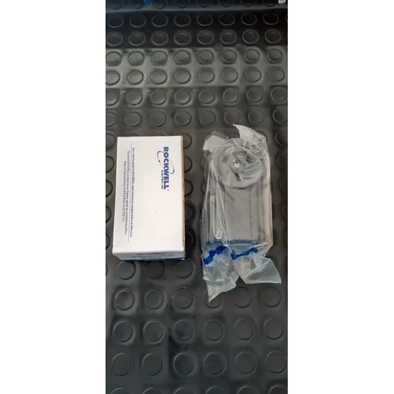 Toma Corriente Hembra Trifasico 3x50 - Marca Rockwell