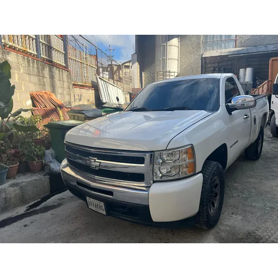 Chevrolet Silverado Ls 4x2