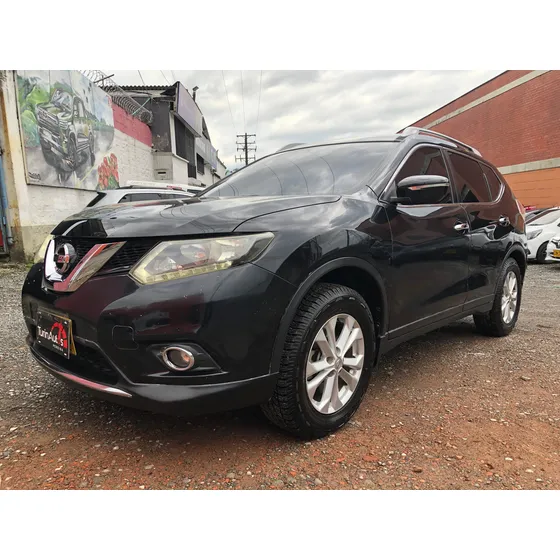 Nissan Xtrail 2.5 Advance