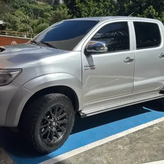 Toyota Hilux 2015 3.0 Srv 169 Hp