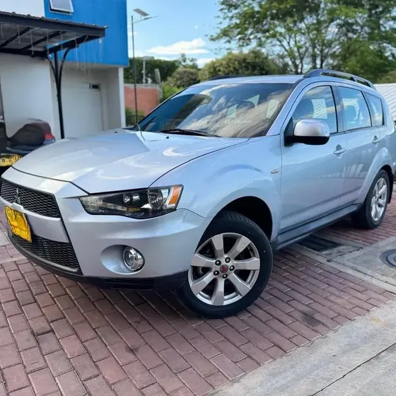 Mitsubishi Outlander 2014 2.4l 167 Hp 4x2