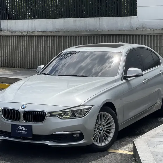 BMW Serie 3 2016 2.0 320i F30 Luxury Line Plus