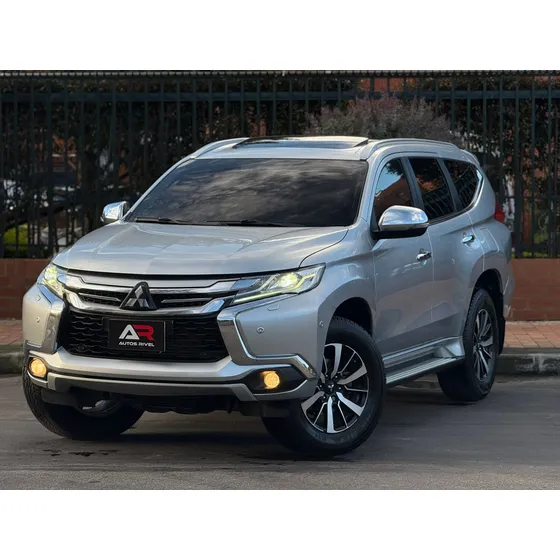 Mitsubishi Montero Sport 2.5