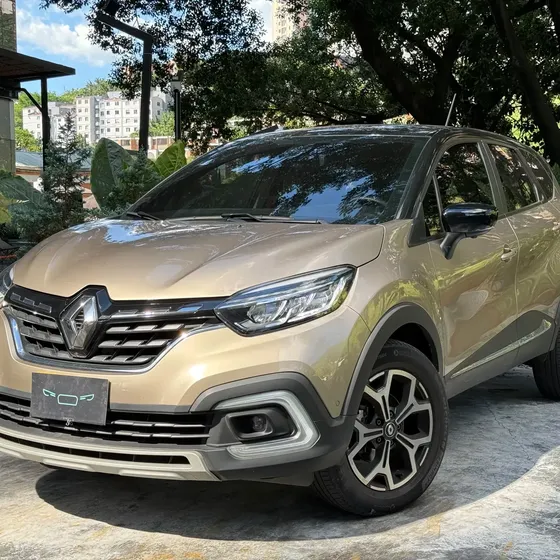 Renault Captur 2023 1.3 T Iconic Cvt