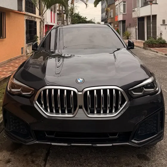 BMW X6 2023 3.0 Xdrive40i