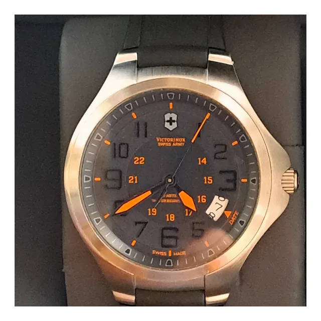 Reloj Victorinox/swiss Army Modelo Base Camp Nuevo/original