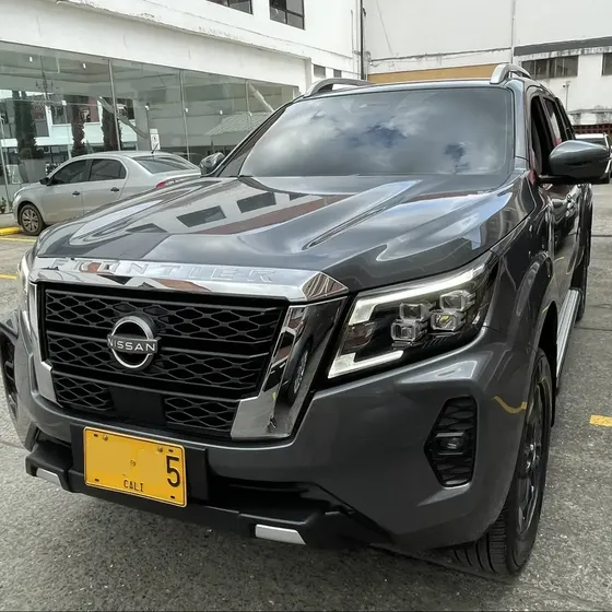 Nissan Frontier 2025 2.3 Platinum 4x4 Mt