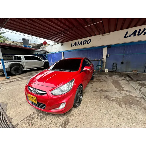 Hyundai Accent 1.6l 4 P