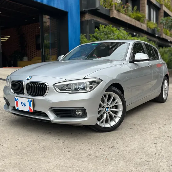 BMW 120i 2018 Comfortline