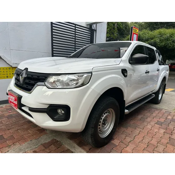 Renault Alaskan Zen 2.5 4x4 Diesel Mt Accesorizada