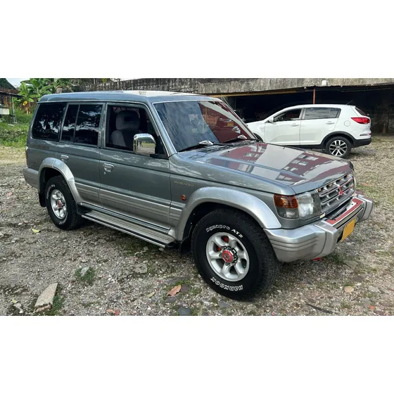 Mitsubishi Montero 3.0 V43 Wagon