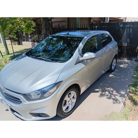 Chevrolet Onix 1.4 Lt 98cv