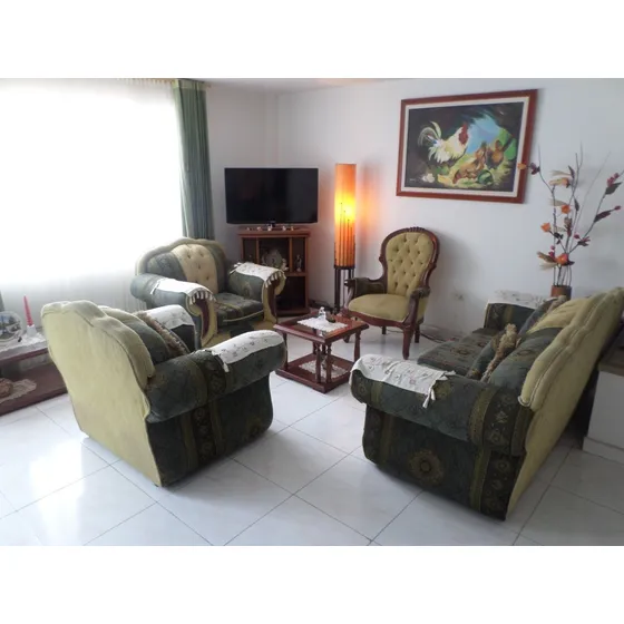Juego De Sala Estar 4 Sillas 2 Mesitas