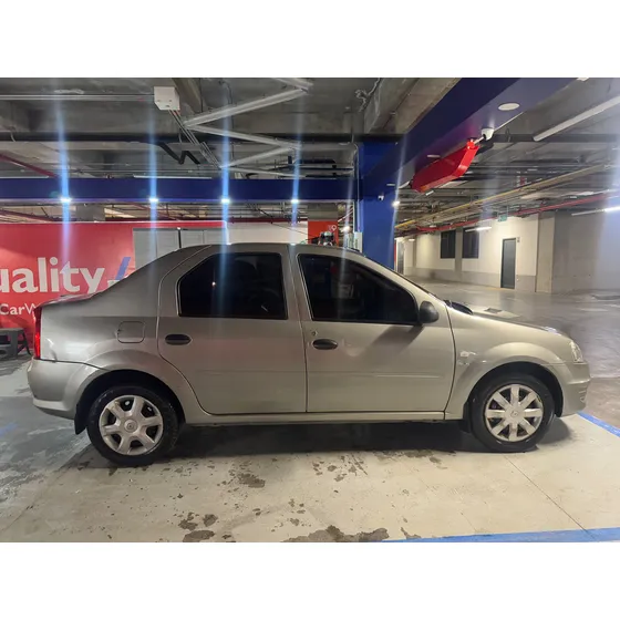 Renault Logan 1.4 Entry Familier