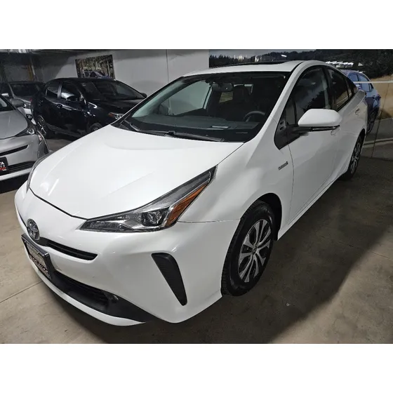 Toyota Prius 1.8 Premium Cvt