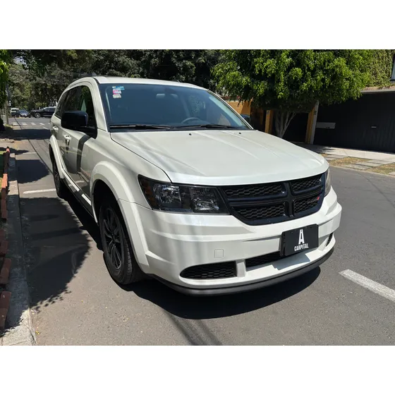 Dodge Journey 2.4 Se 7 Pasajeros At