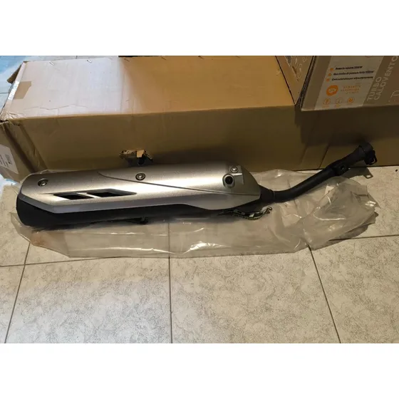 Caño De Escape Y Embellecedor Xtz 125 - Nuevos!