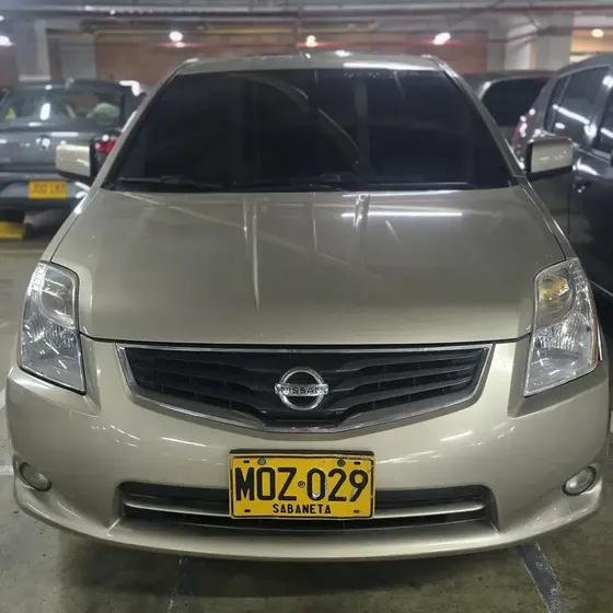 Nissan Sentra 2010 Nissan Sentra Sl 2.0 Automatico