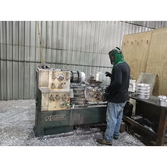 Torno Clever L1840 Seminovo 2021