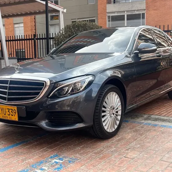 Mercedes-Benz Clase C 2015 2.0 Cgi Exclusive