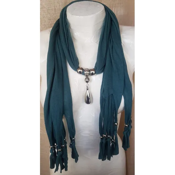 Chalina Verde Con Colgante Plateado ( Ambar)