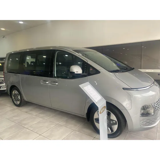 Hyundai Staria 4wd At Full Premiun , Diesel , 11 Pasajeros