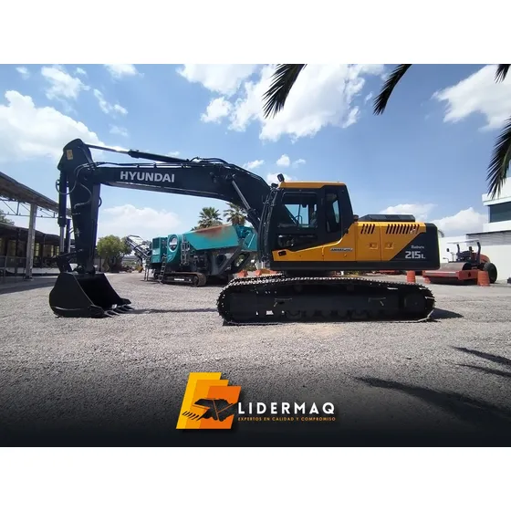 R215l Hyundai 2024