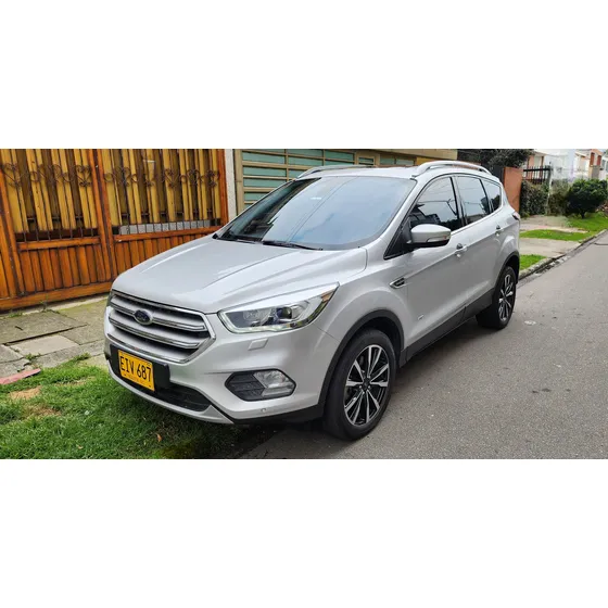 Ford Escape 2.0 Titanium