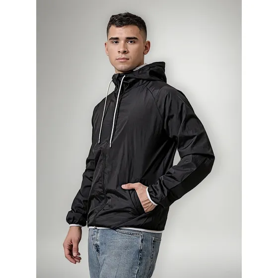 Campera Hombre Rompeviento Con Capucha Y Bolsillos Lisa