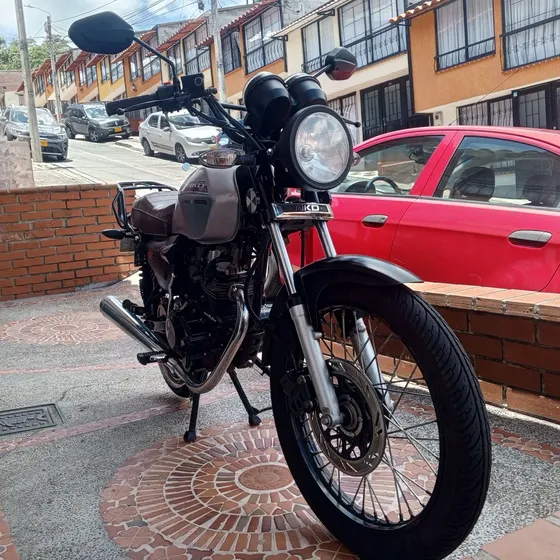 Akt Nkd 125 2020 Modificada A 150cc  Excelente Estado