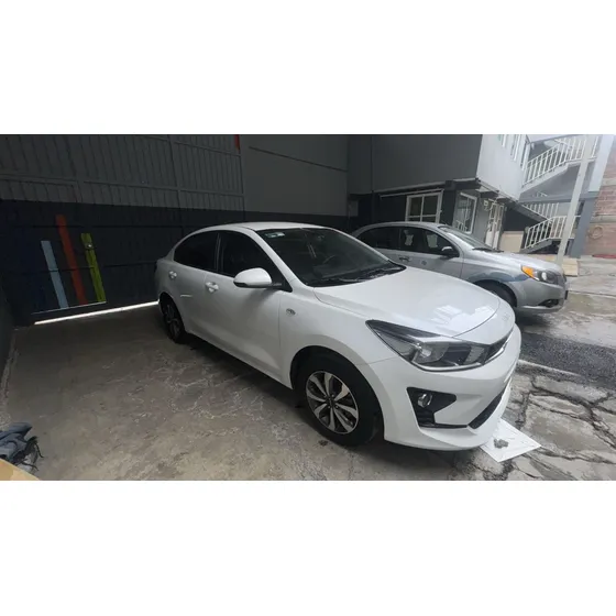 Kia Rio 1.6 Lx Sedan Mt