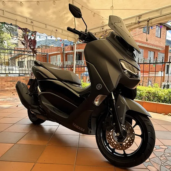 Nmax Connected 2023, Único Dueño.