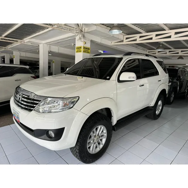 Toyota Fortuner 4x4