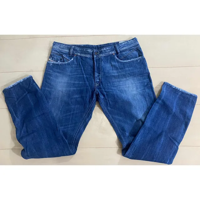 Pantalón Jeans Diesel (genuino)