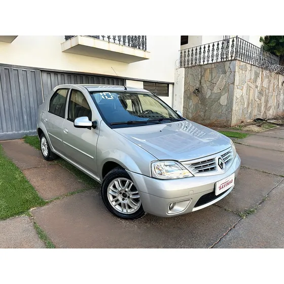 Renault Logan 1.6 Privilege 8v