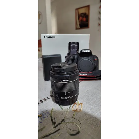 Canon Eos Rebel T7i Kit 18-55mm + 50mm Negro