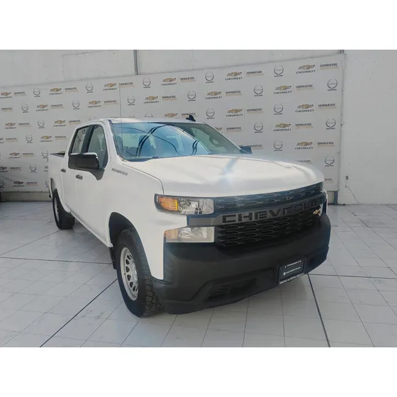 Chevrolet Silverado 4.3 V6 1500 Wt Doble Cabina 4x2 At