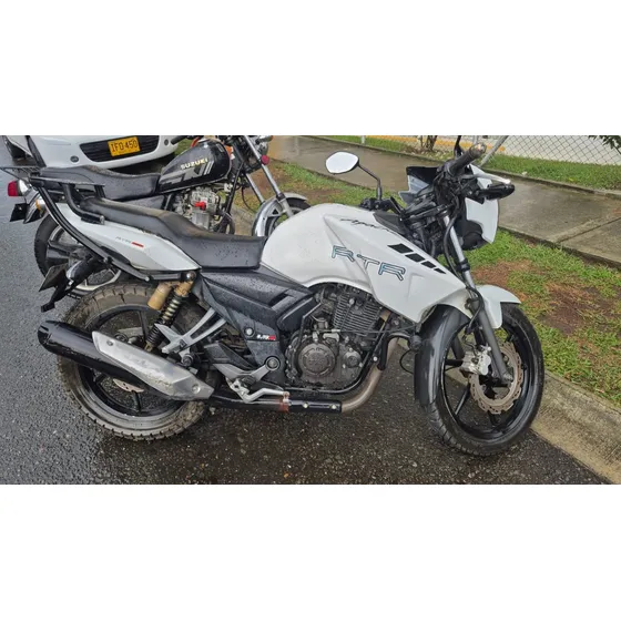 Requiere Cambio De Tablero  ---  Vendo Moto Rtr Apache 180