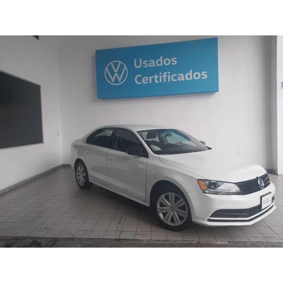 Volkswagen Jetta 2.0 L4 Mt