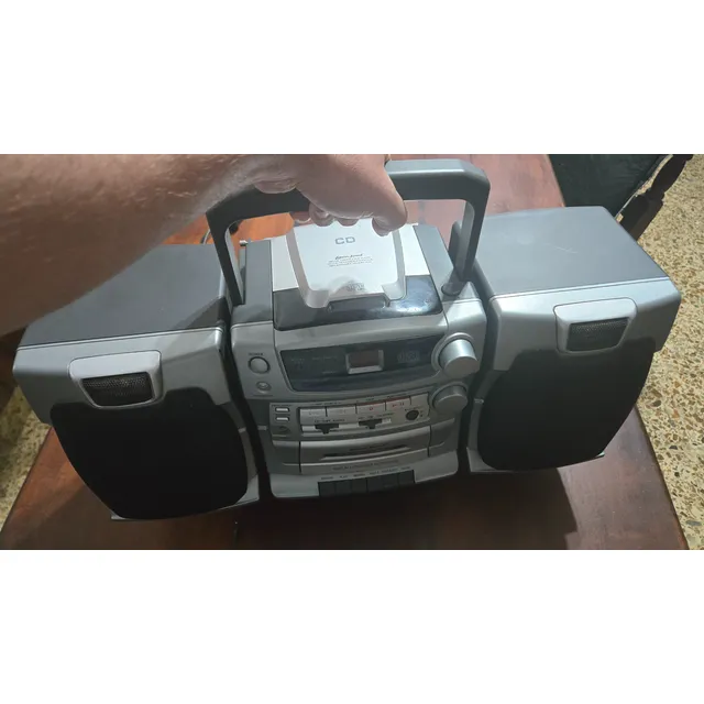 Equipo Musica Radio Cd Casete Con Detalles Gris 30 W