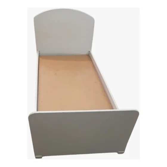 Cama Individual En Madera Para Niños Usada