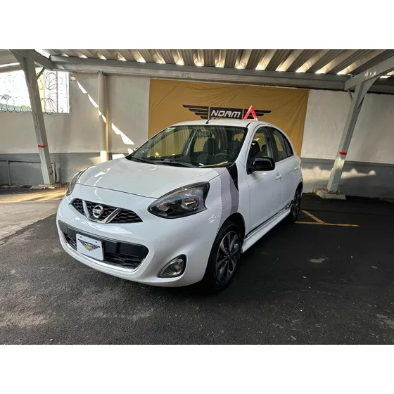 Nissan March 1.6 Sr Navi Mt