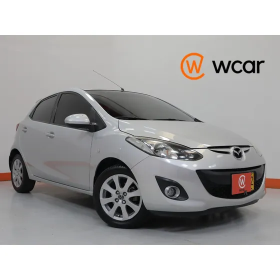 Mazda 2 1.5 At 5p