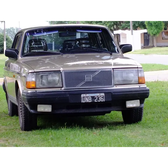 Volvo 264 2.9 L