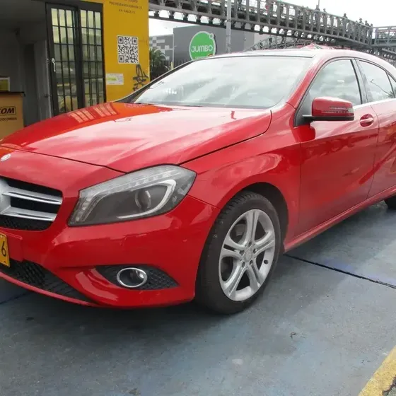 Mercedes-Benz Clase A 2015 A200 1600cc At Aa